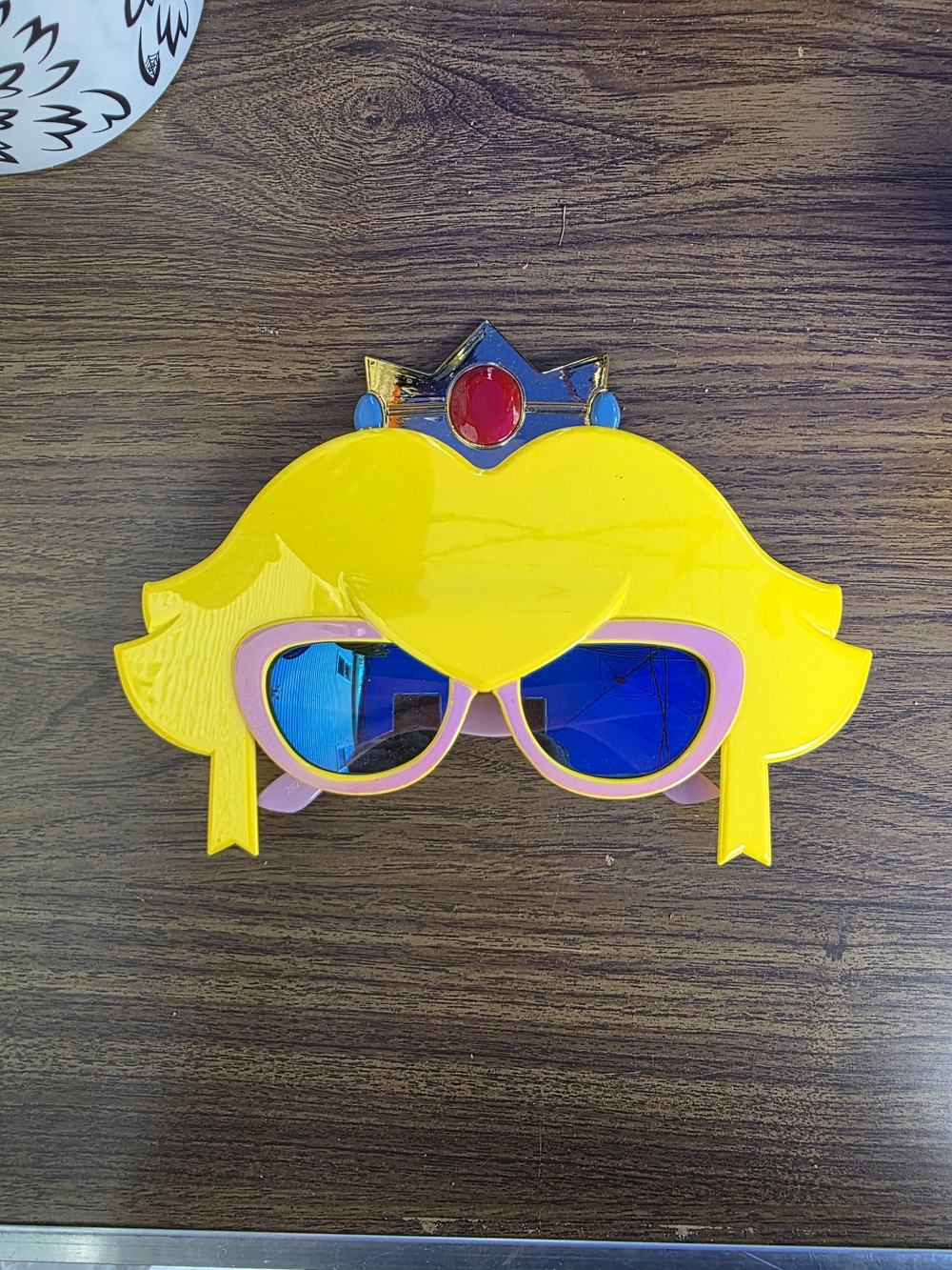 Nintendo Princess Peach Hairpiece Sunglasses with Pink Frames